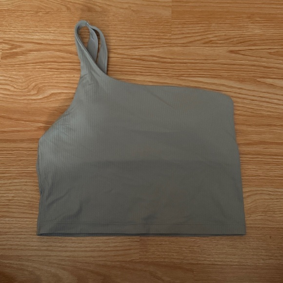 Lululemon Top - Picture 2 of 3